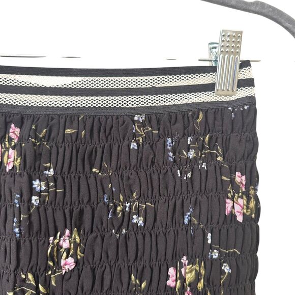 FOR LOVE & LEMONS Odette Smocked Silk Floral Mini Skirt Black Small - Picture 4 of 5